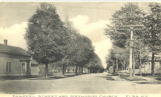 Main St looking East on Chapel St
